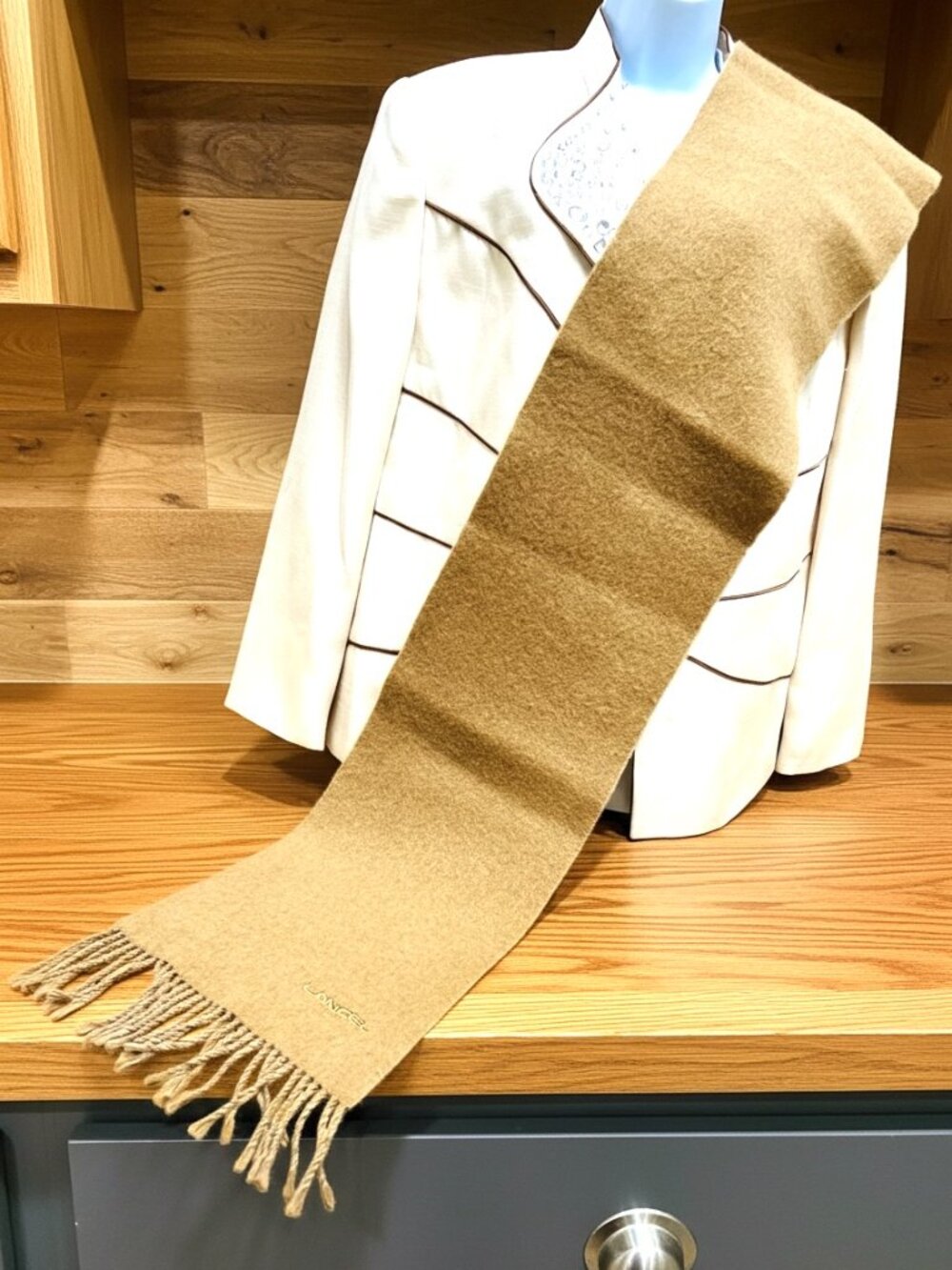 Lancel Paris   Reversible Wool Scaf 58"x10" Sand Beige  light gray Fringe(32 - Picture 5 of 13